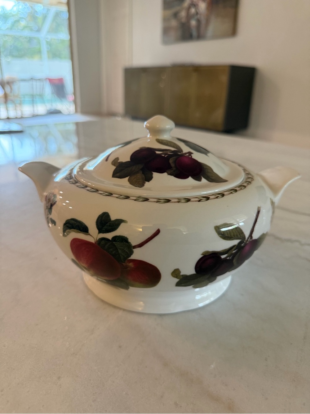 Hooker's Fruit Porcelain Soup Tureen with Lid and 2 Handles